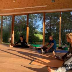 Yoga Einheit im Krainzbichelhof